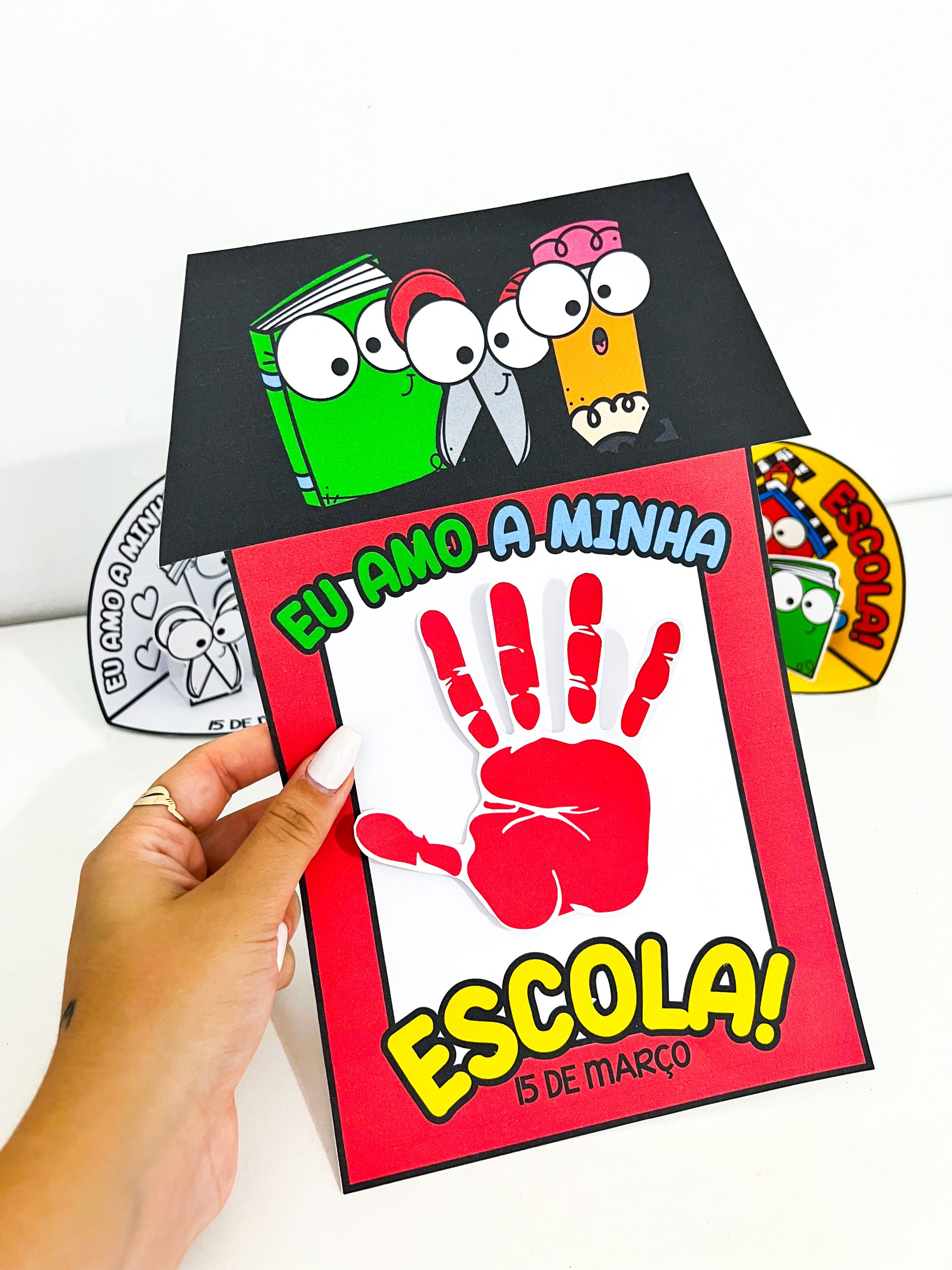 cenário 3D dia da escola - Imagem 5